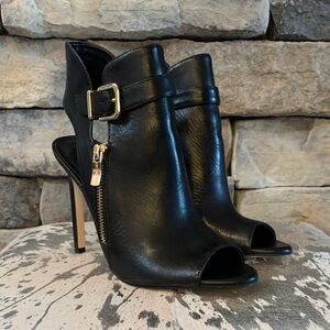 New without box BCBGeneration Black PeepToe Ankle Booties